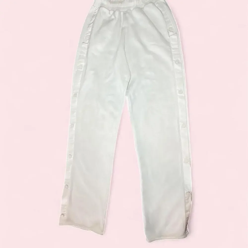 Alo Yoga size xxs white snap-away sweatpants athleisure sporty lounge pilates